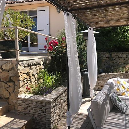 Villa Quinissole Sainte-Anastasie-sur-Issole ภายนอก รูปภาพ
